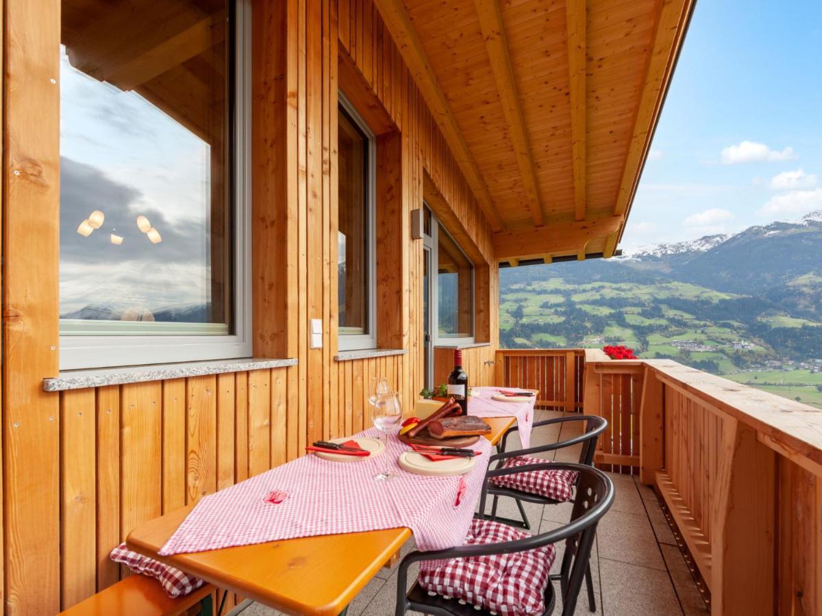 Apartment Chalet Spatn By Interhome Fuegenberg Eksteriør billede